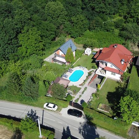 Villa Katarina With Pool Баня-Лука Экстерьер фото