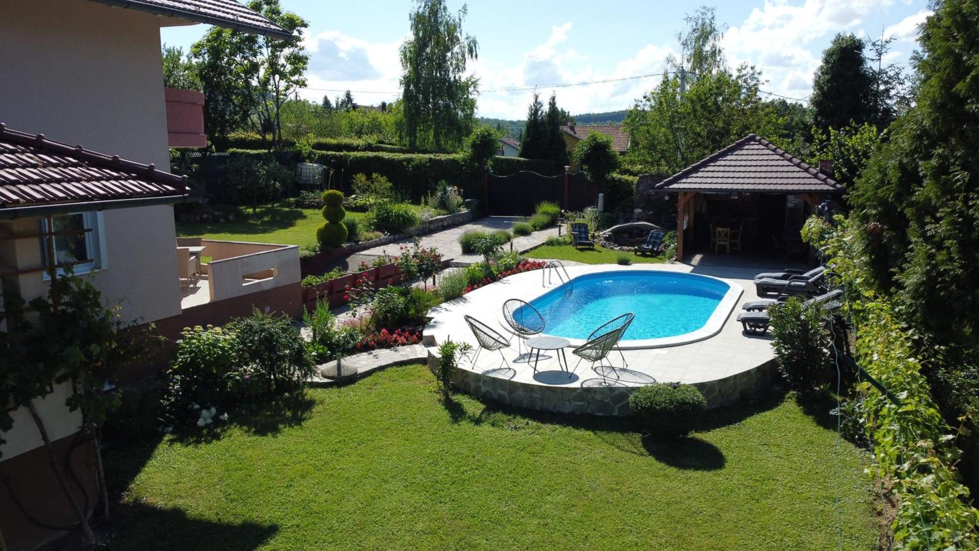 Villa Katarina With Pool Баня-Лука Экстерьер фото